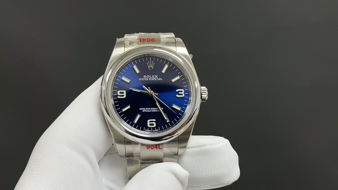 Rolex Explorer, Negro